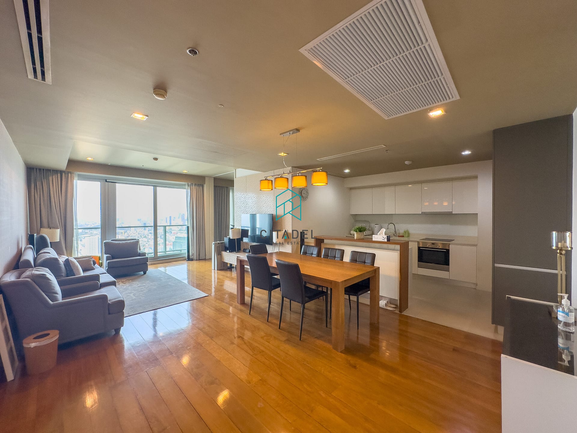 The River Condominium, 2 Beds Condo for Sale Citadel